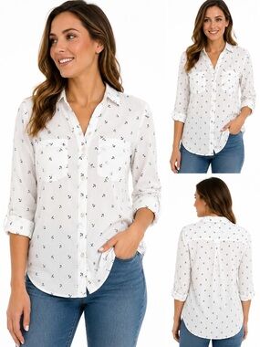 Gloria Vanderbilt White Button-Up Shirt with Navy Anchor Print
